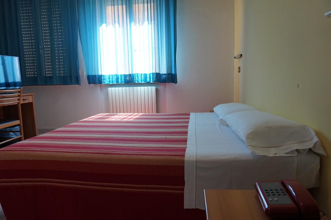Hotel San Marco Πέζαρο Εξωτερικό φωτογραφία