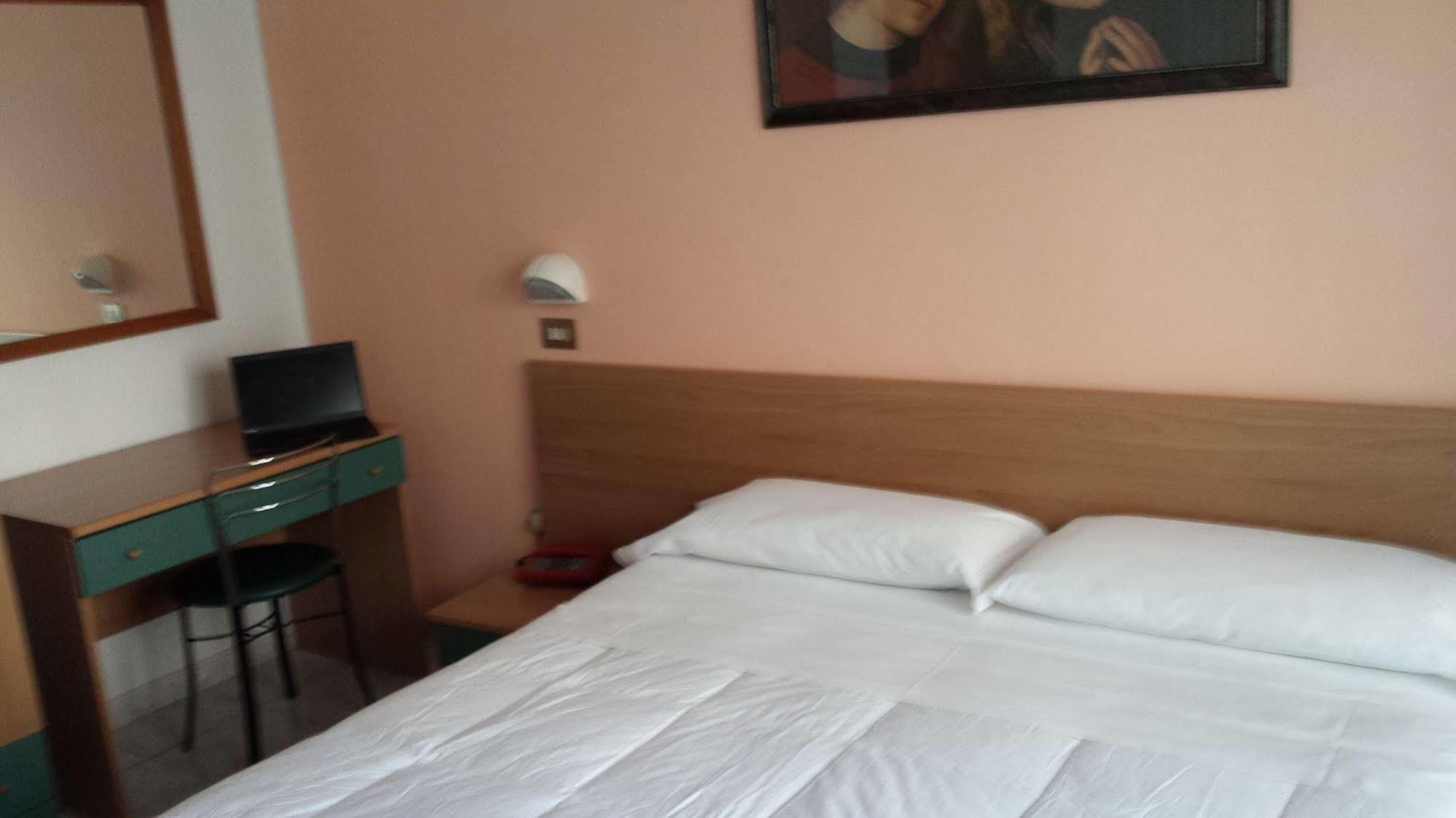 Hotel San Marco Πέζαρο Εξωτερικό φωτογραφία